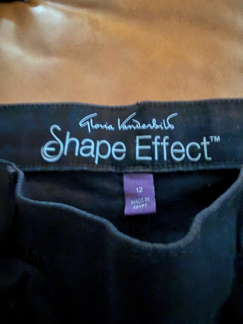 Gloria Vanderbilt Shape Effect High Rise Wide Leg Crop - Picture 4 of 5
